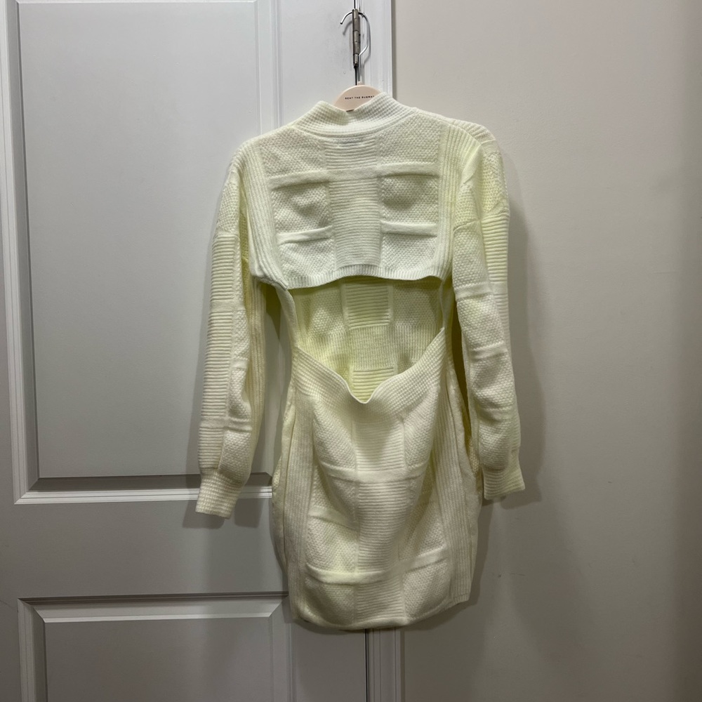 Area Stars Off White Open Back Knit Dress Size Large $175 - Picture 9 of 10